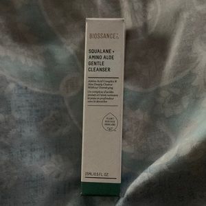 Biossance Squalane + Amino Aloe Gentle Pore-Minimizing Cleanser